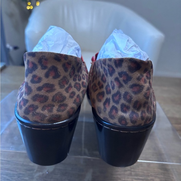 Ariat Red Leather Mule Clogs Leopard Heel Comfort Slip On Women 8B - Picture 6 of 10